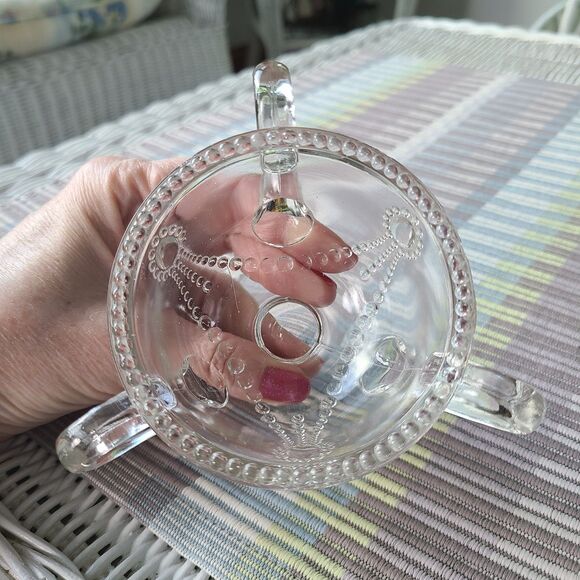 Antique Indiana Glass Jewel & Festoon Clear Glass Mini Loving Cup Three Handles - Picture 4 of 9